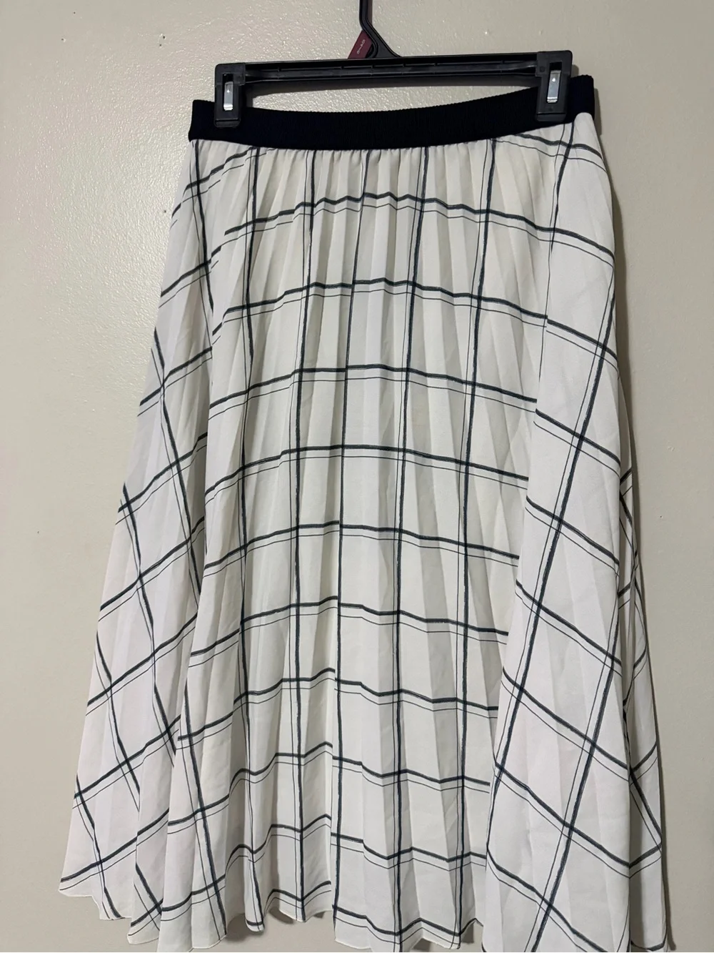 H&M Black and White Windowpane Skater Skirt